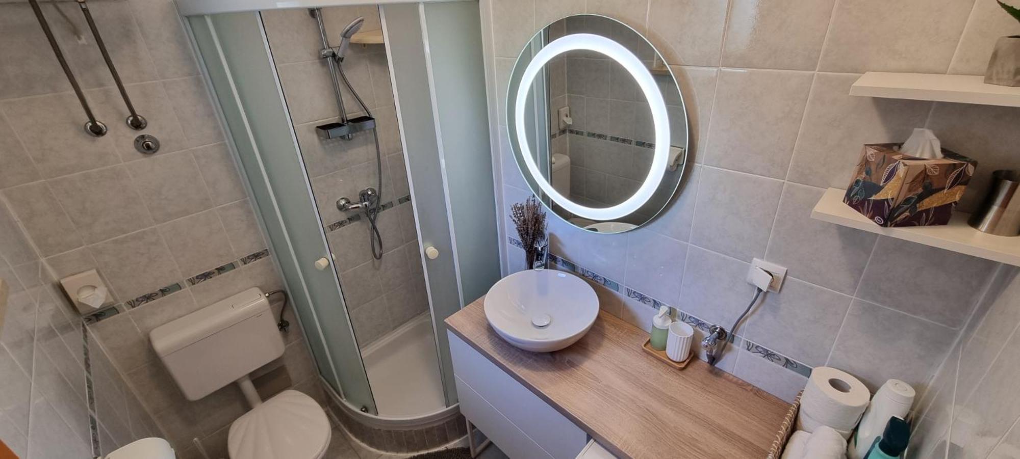 Apartment Rajci Cres Buitenkant foto